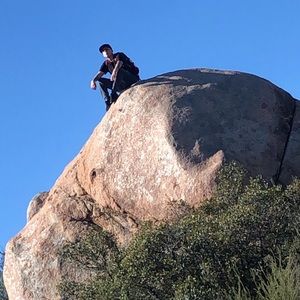 Meet your Posher, Les